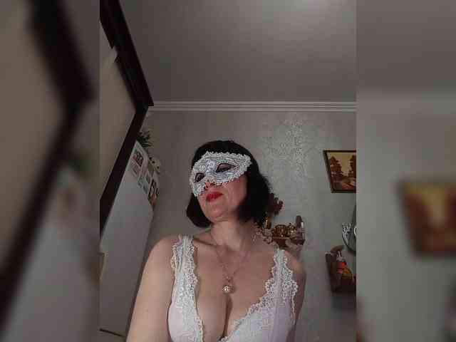 Lilya18 webcam
