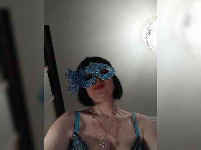 Lilya18 webcam
