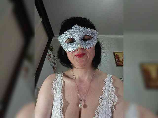 Lilya18 webcam
