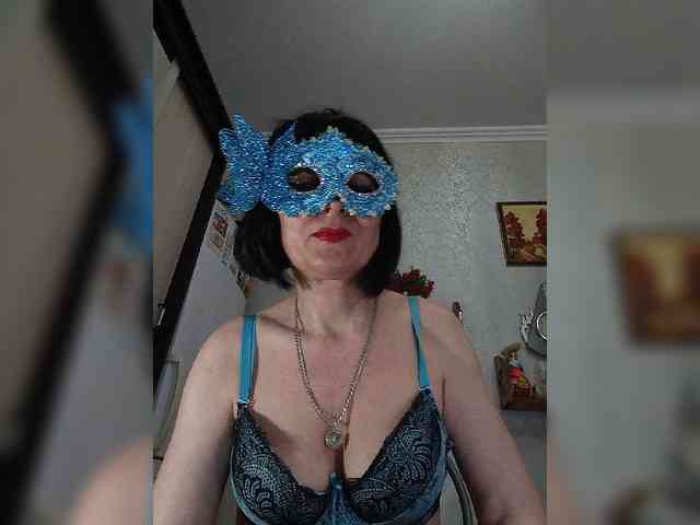 Lilya18 webcam