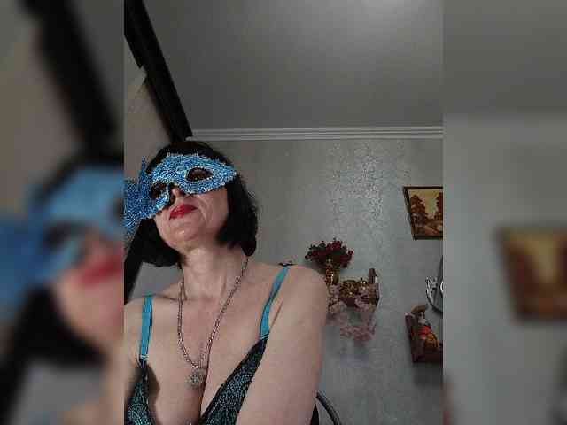 Lilya18 webcam
