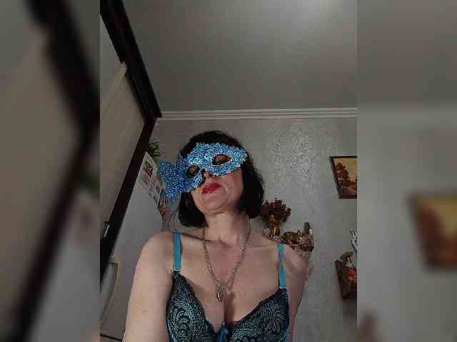 Lilya18 webcam
