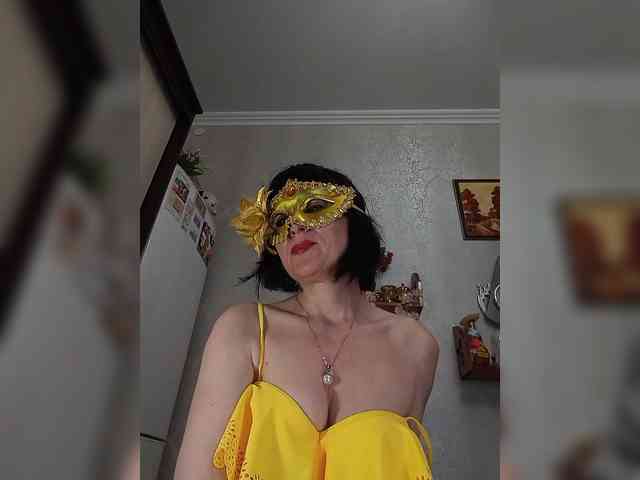 Lilya18 webcam