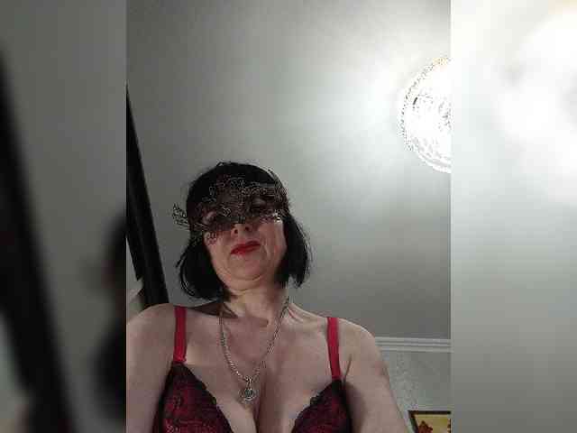 Lilya18 webcam