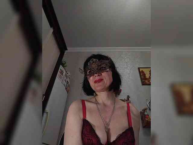 Lilya18 webcam