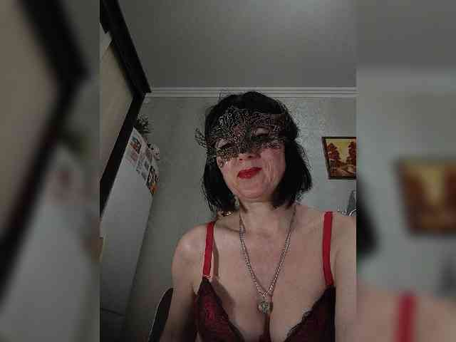 Lilya18 webcam