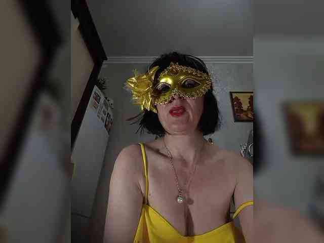 Lilya18 webcam