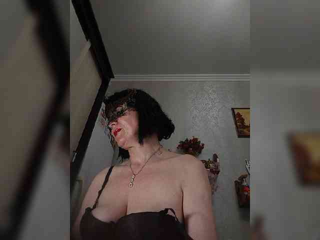 Lilya18 webcam
