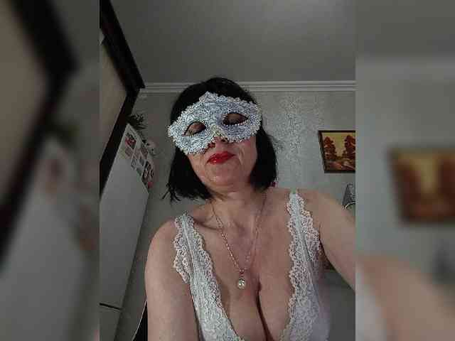 Lilya18 webcam