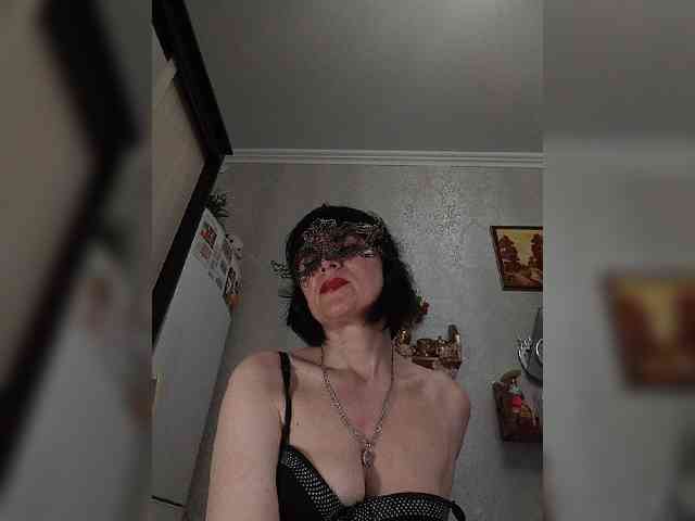 Lilya18 webcam
