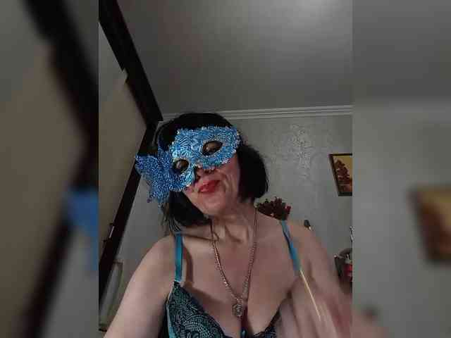 Lilya18 webcam