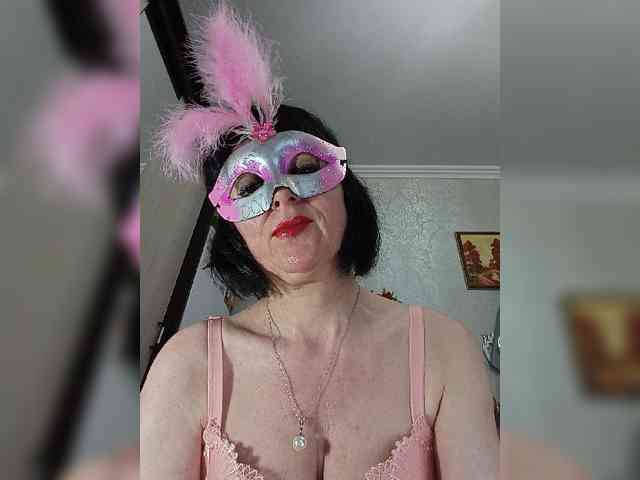 Lilya18 webcam