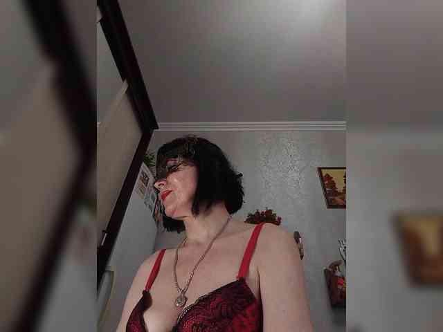 Lilya18 webcam