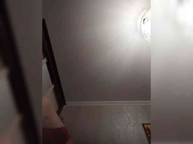 Lilya18 webcam