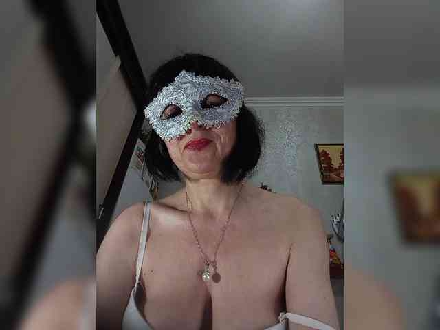 Lilya18 webcam