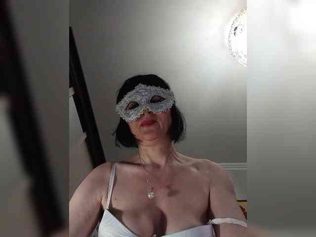 Lilya18 webcam