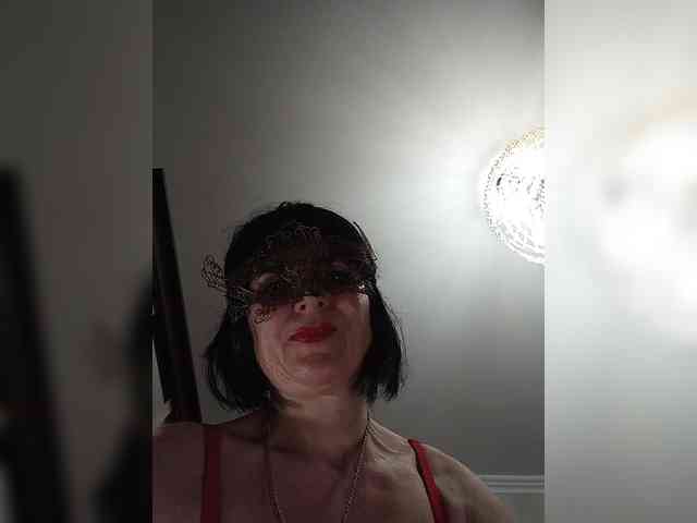 Lilya18 webcam