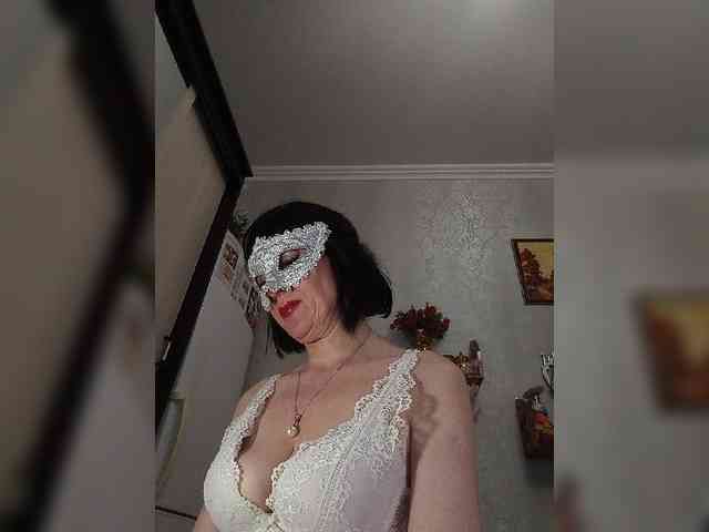 Lilya18 webcam