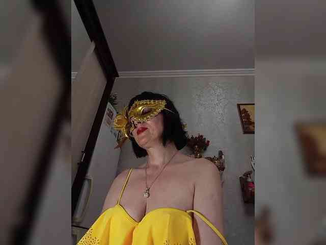 Lilya18 webcam