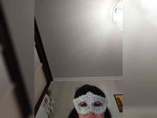 Lilya18 webcam