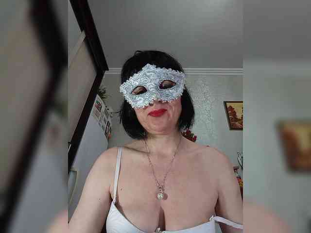 Lilya18 webcam