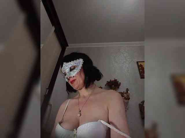 Lilya18 webcam