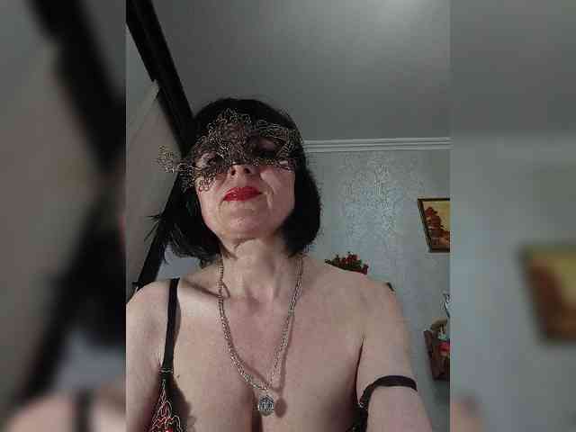 Lilya18 webcam