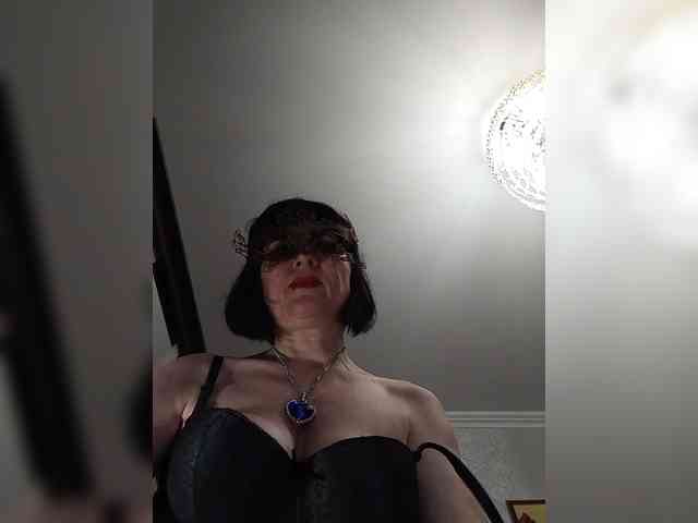 Lilya18 webcam