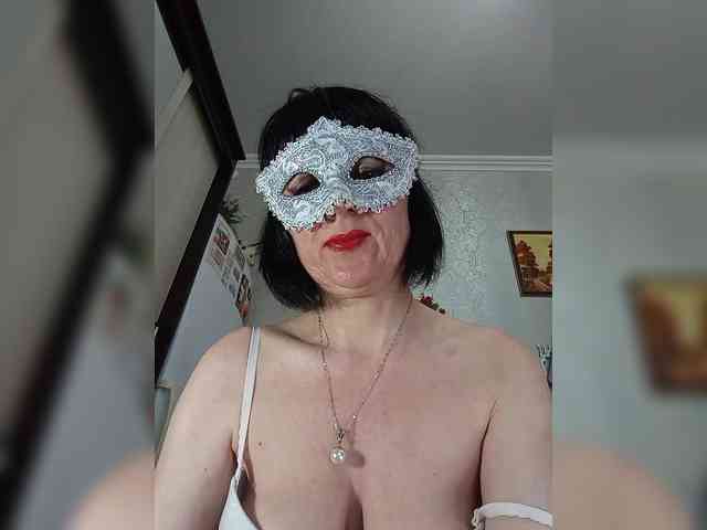 Lilya18 webcam