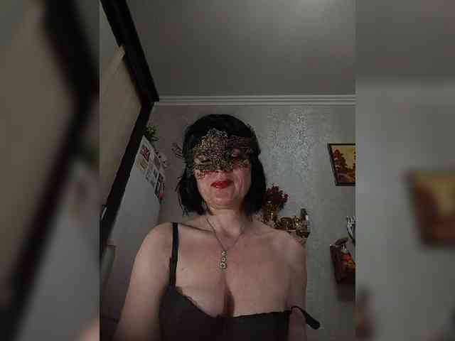 Lilya18 webcam