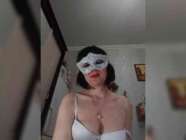 Lilya18 webcam