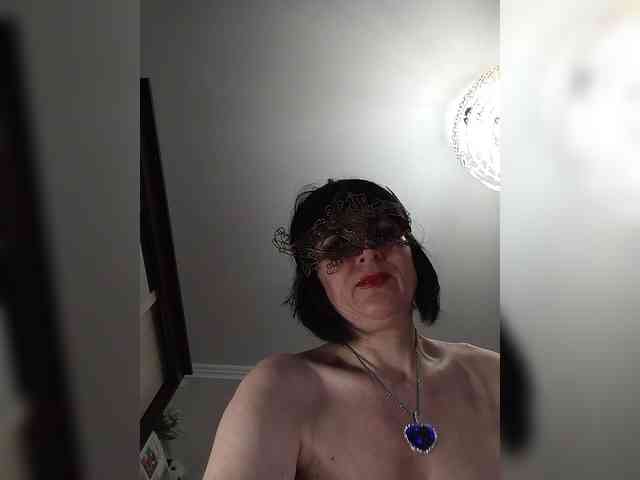 Lilya18 webcam