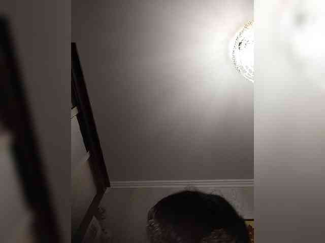 Lilya18 webcam