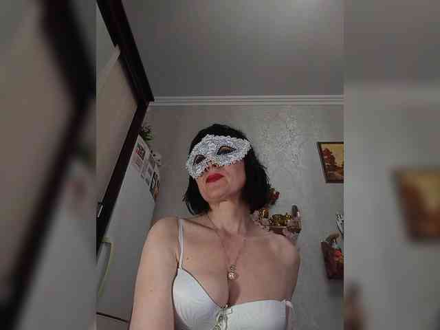 Lilya18 webcam