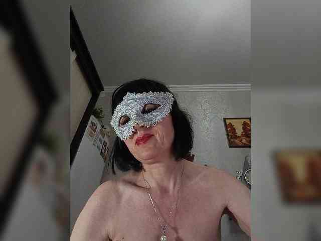 Lilya18 webcam