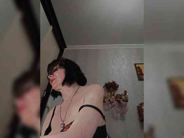 Lilya18 webcam