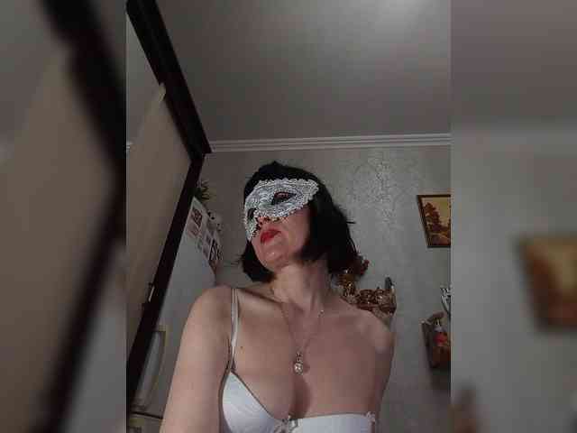 Lilya18 webcam