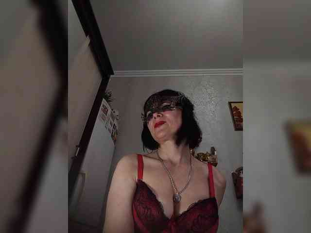 Lilya18 webcam