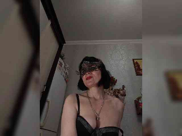 Lilya18 webcam
