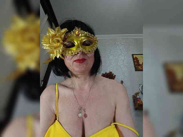 Lilya18 webcam