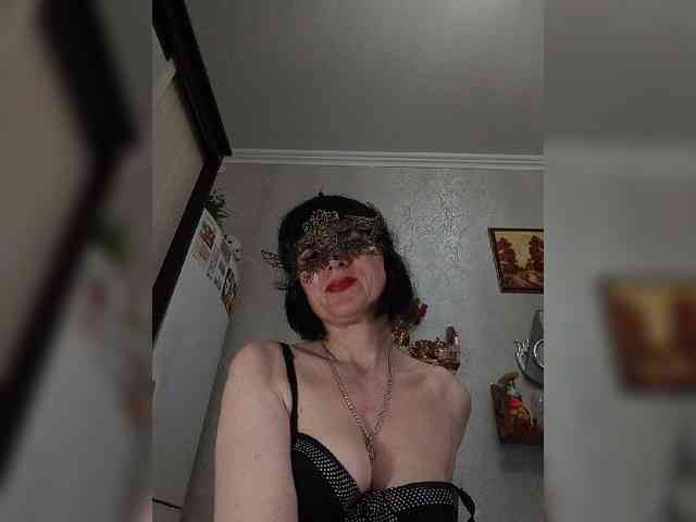 Lilya18 webcam