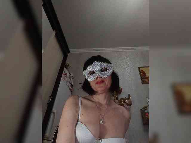 Lilya18 webcam