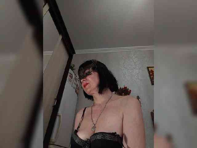 Lilya18 webcam