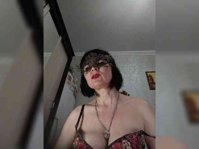 Lilya18 webcam