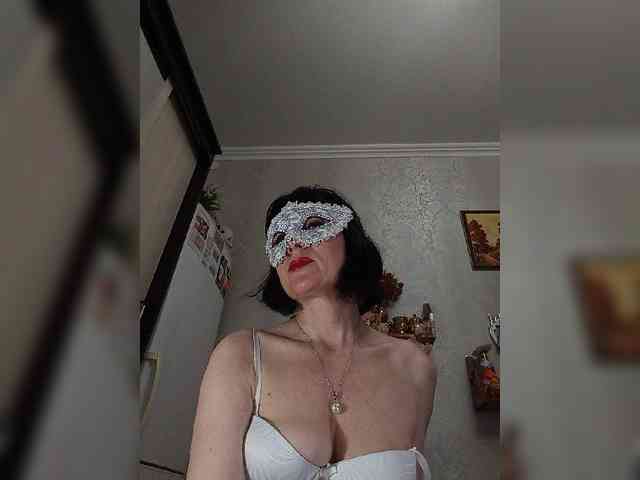 Lilya18 webcam
