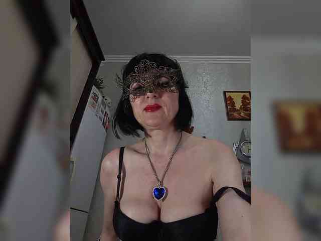 Lilya18 webcam