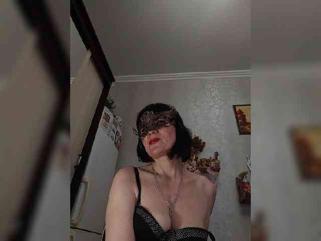 Lilya18 webcam