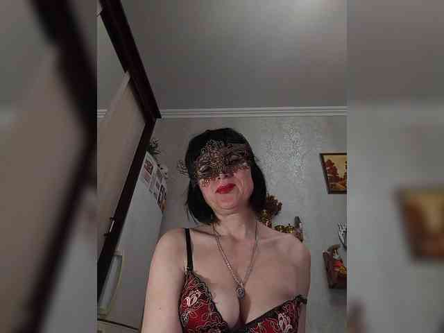 Lilya18 webcam