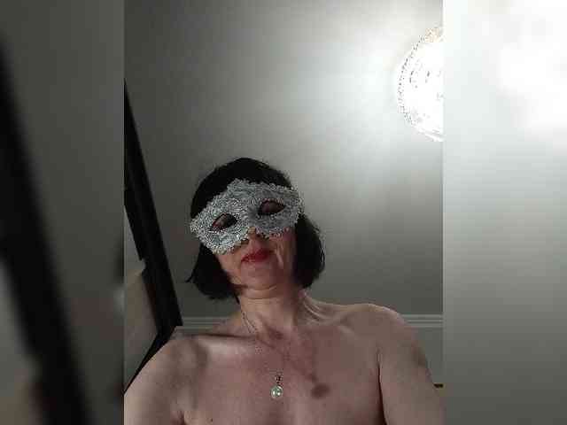 Lilya18 webcam