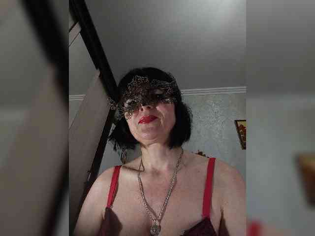 Lilya18 webcam